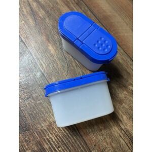 2 Tupperware Salt/Pepper/Spice/Dry Rub Shakers Blue Modular Mate
